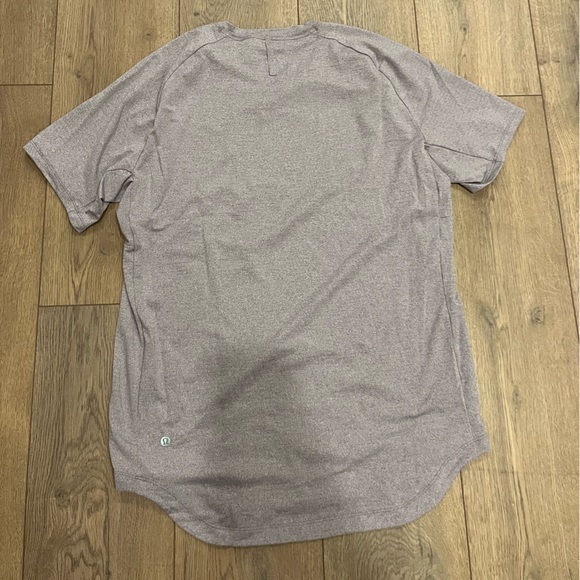 Lululemon Drysense Shirt - Picture 2 of 2